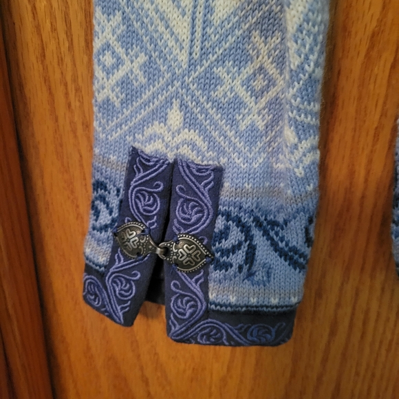 Dale Of Norway Sweater - Picture 4 of 12